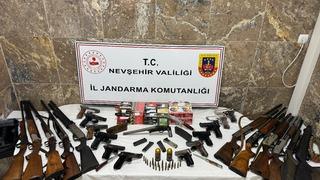 Nevşehir'de yasa dışı silah ticaretine ilişkin 15 şüpheli yakalandı