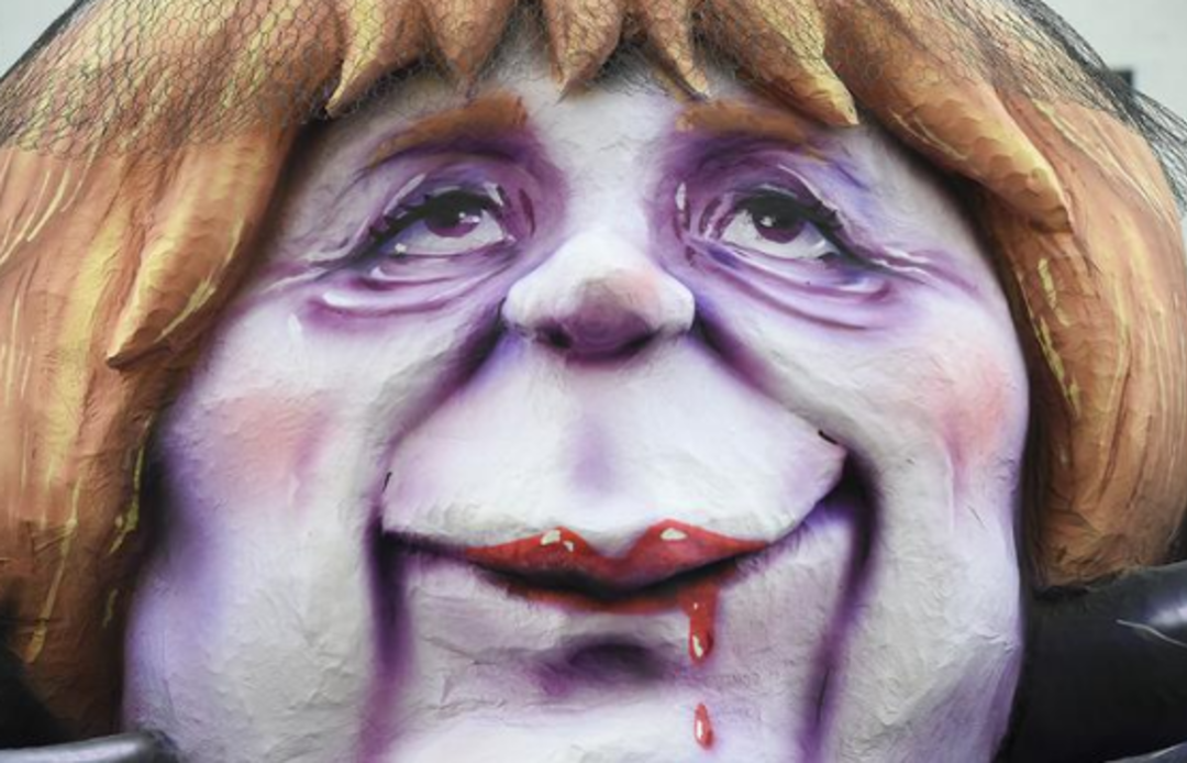 Bu karnavalda herkesle dalga ge&ccedil;tiler