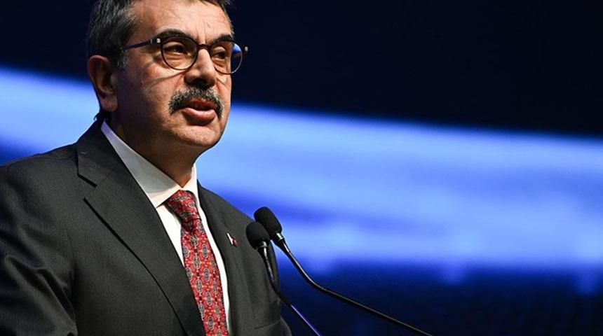 12 yıllık zorunlu eğitim süresi düşecek mi? Milli Eğitim Bakanı Tekin'den 4+4+4 açıklaması