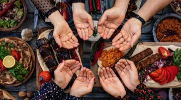 Ramazan&rsquo;ın 22. &ouml;zel &lsquo;ne pişirsem?' diyenlere: Osmanlı saray mutfağından &lsquo;Mutancana&rsquo; ile tarihi ve lezzetli bir iftar men&uuml;s&uuml;!