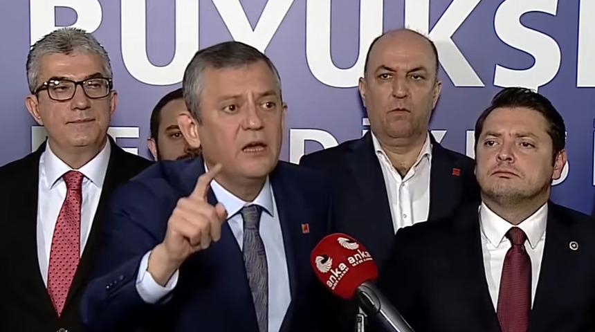 SON DAKİKA | CHP lideri Özgür Özel'den çok sert ifadeler: "Gizli tanık var, kanıt yok"