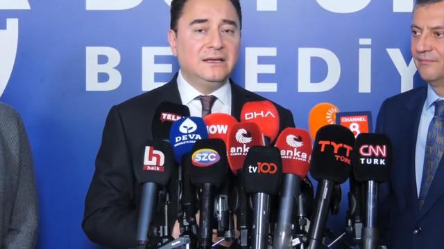 Ali Babacan’dan Saraçhane ziyareti! Erdoğan’a çağrı yaptı