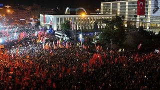 Valilik açıkladı! İstanbul'da eylem yasağı uzatıldı