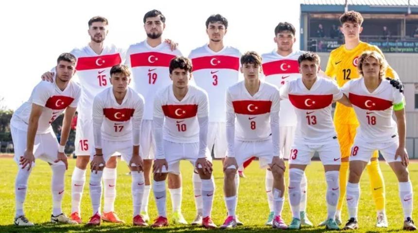 U19 Millî Takımımız, lider İngiltere'den puan aldı!