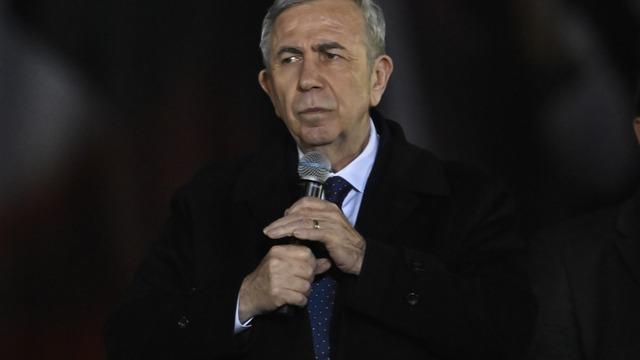 Saraçhane mitingine damga vurdu! 'Paçavra' resti: "Kimse heveslenmesin"
