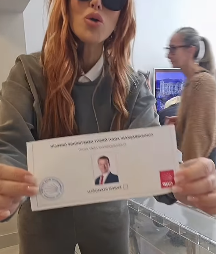 Ekrem İmamoğlu için dayanışma sandığına giden ünlüler! Sosyal medyada paylaştılar G3