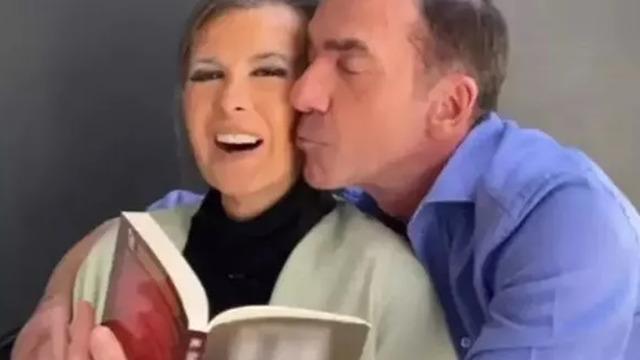 Annesi Filiz Akın'ı kaybeden İlker İnanoğlu'ndan yürek burkan sözler: Öksüzlük buymuş meğerse