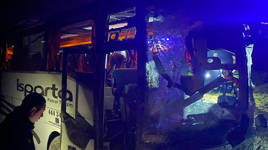 Aydın'da feci otobüs kazası: 1 ölü, 32 yaralı