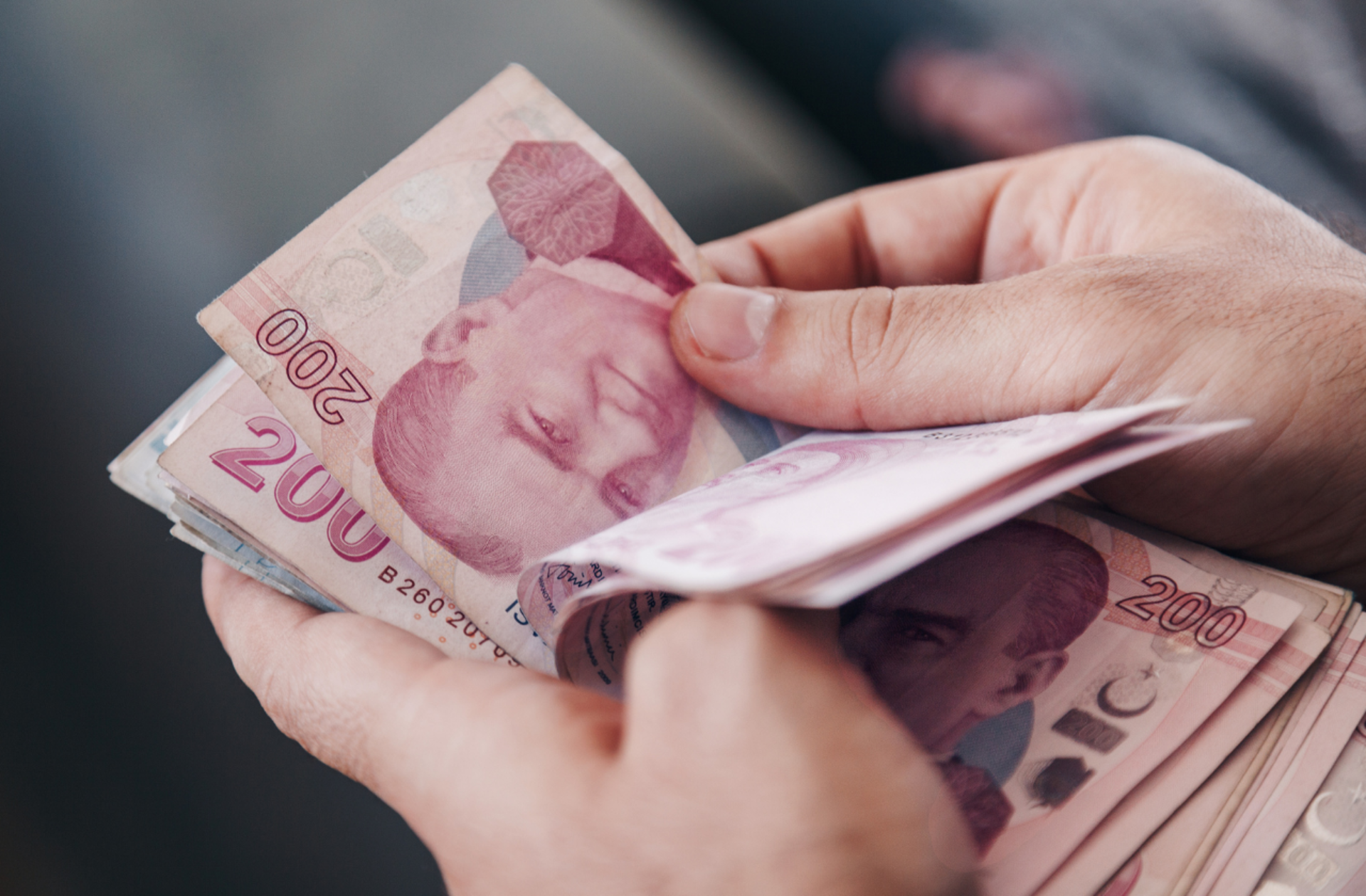 Mobilden Akbanklı olanlara özel %0 faizli 60.000 TL'ye varan nakit fırsatı