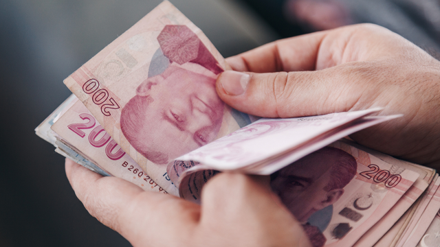 Mobilden Akbanklı olanlara özel %0 faizli 60.000 TL'ye varan nakit fırsatı