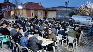 Gemiçli yörükler ve misafirleri iftarda bir araya geldi