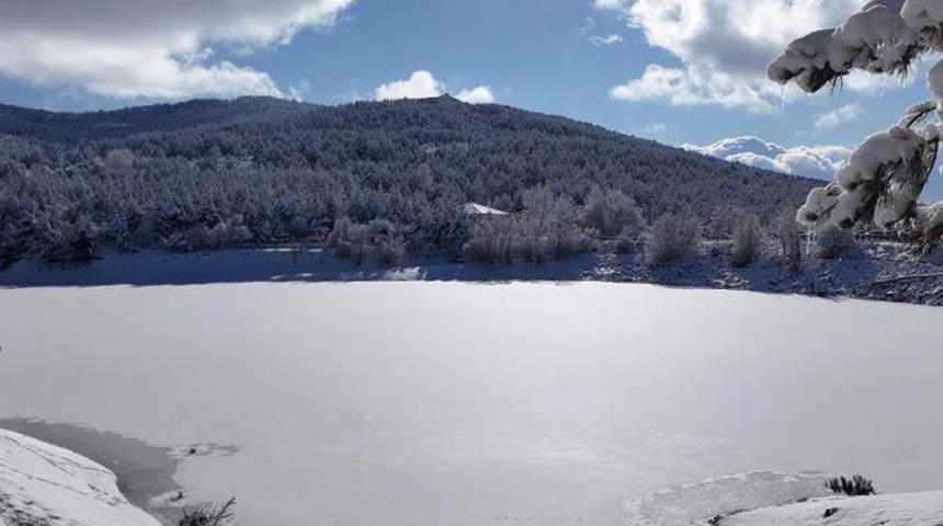 Karlar altındaki Çamlık Milli Parkı göz kamaştırdı