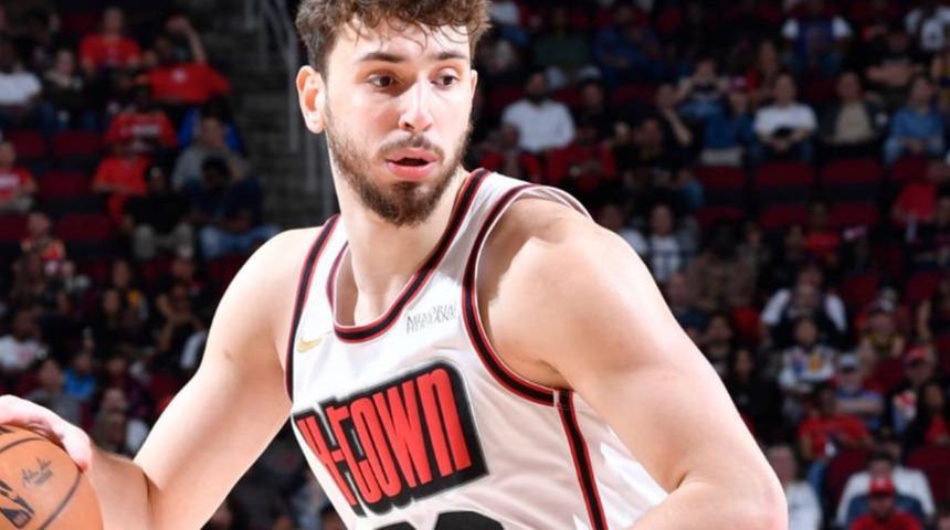 Alperen Şengün’ün triple-double performansı galibiyete yetmedi