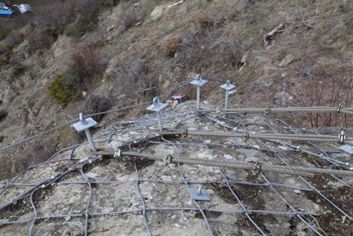 Köylüler diken üstünde! G1