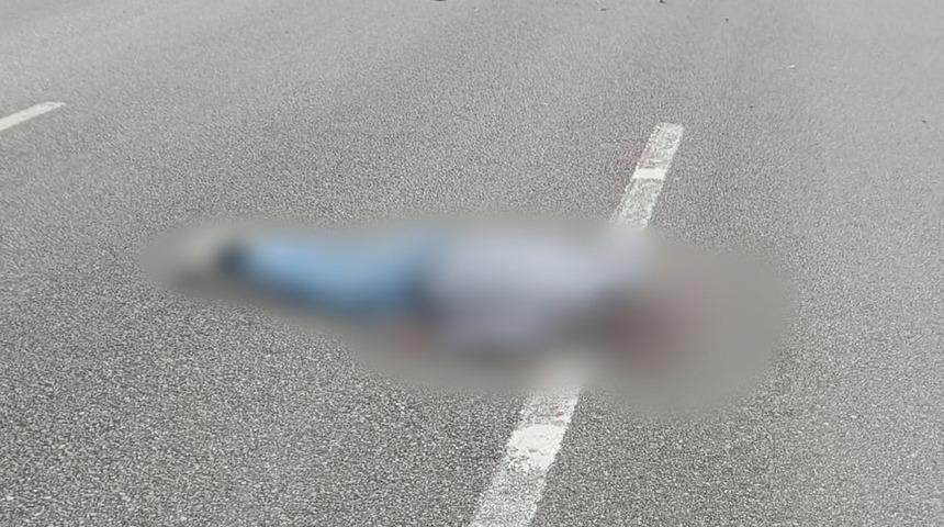 Samsun'da feci kaza: Aracın kapısı yerinden çıktı, yola savrulan yolcu hayatını kaybetti!