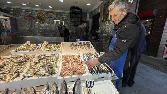 Trabzon'da hamsinin yerini mezgit ve istavrit aldı