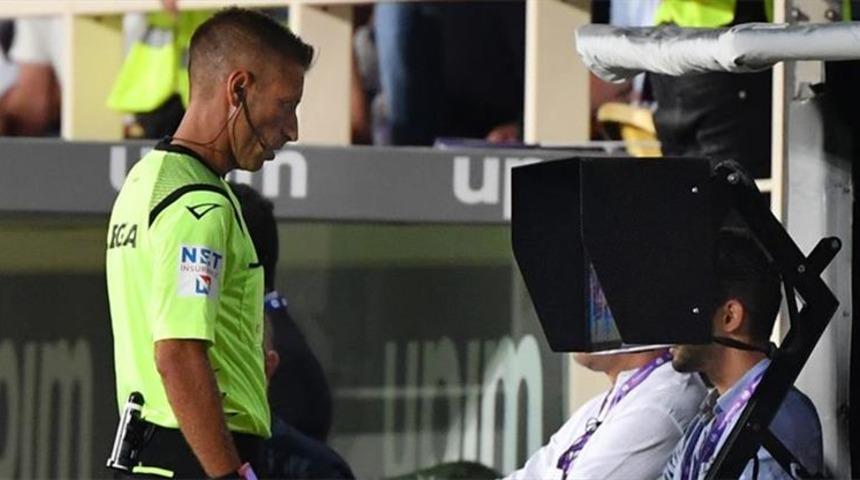 İtalya Serie A'da VAR'a gidilen pozisyonlar stat ekranına yansıtılacak