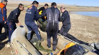 Ilısu Barajı’nda balık tutmaya gidenlerin botu battı: 1 ölü