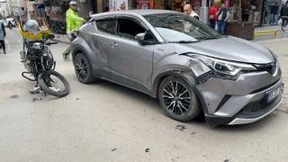 Müşteriye ait araçla kaza yapan otoparkçı, ehliyetsiz çıktı