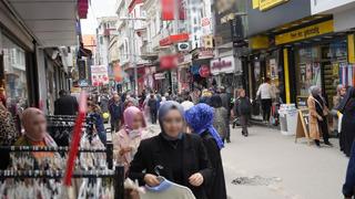 Bayram öncesi çarşılarda hareketlilik erken başladı