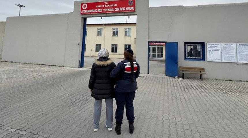 18 yıl hapis cezasıyla aranıyordu! JASAT yakaladı