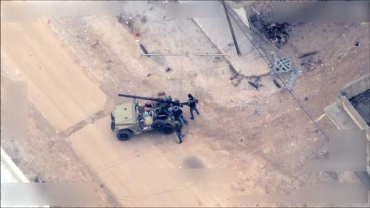 İHA'lar görüntüledi: Sivil kıyafetle evlerden Türkiye'ye saldırdılar! G5