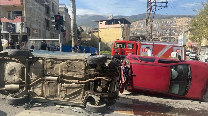 Kahramanmaraş'ta trafik kazası: 3 yaralı