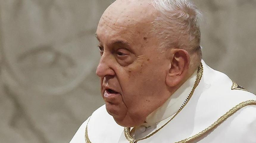 Papa, hastanede yattığı sırada iki kez ölümden dönmüş!