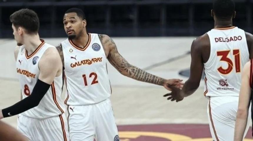 Galatasaray, Şampiyonlar Ligi'nde çeyrek finalde!