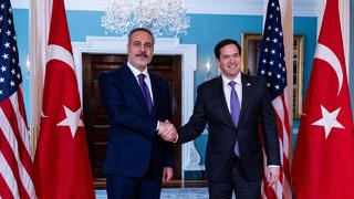 Türkiye ile ABD arasında kritik temas! Hakan Fidan mevkidaşıyla ABD'de bir araya geldi