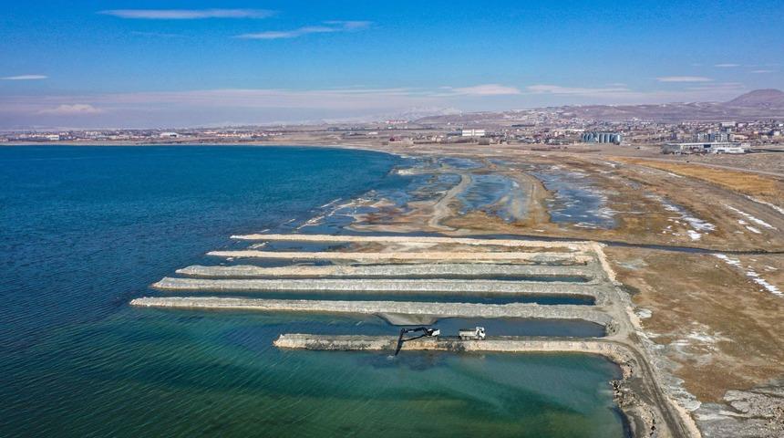 Van Gölü Havzası’nda 45 yılın rekoru kırıldı! 482 milimetrelik bir yağış gerçekleşti...