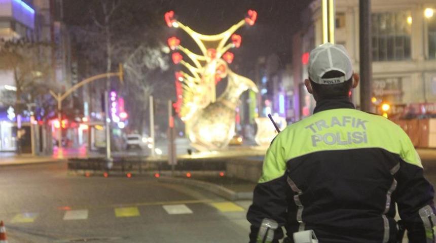 Polisin 'dur' ikazına uymadı! Kovalamacanın sonunda yakalandı: Rekor ceza kesildi