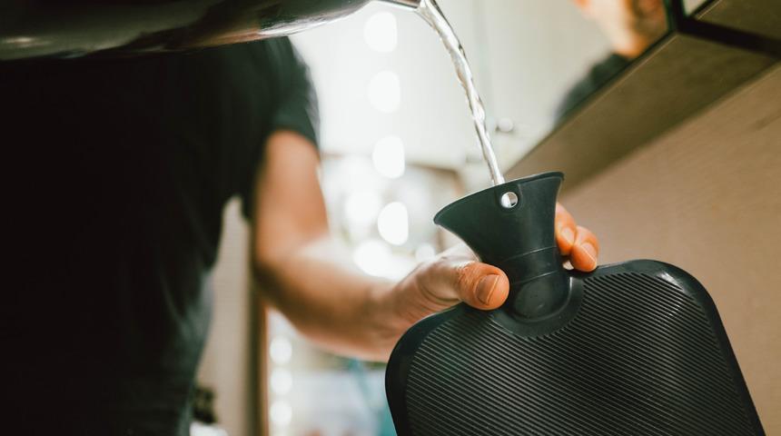 Sıcak su torbası neye iyi gelir? Sıcak su torbası ishale iyi gelir mi?