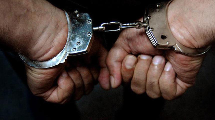 Sokakta çıplak kovalamaca! Meksika'da çantası çalınan bir kadın hırsızın peşinden o halde koştu...