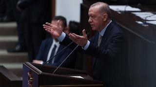 Erdoğan'a soruldu: Turpun büyüğü CHP'ye kayyum mu? Grup toplantısına damga vuran sözler: Daha heybedekiler dökülmedi