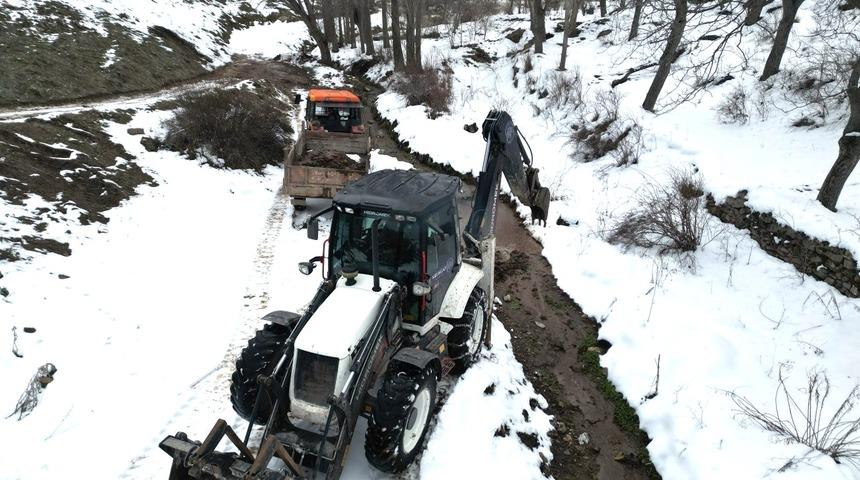 Melikgazi'den kırsalda tarıma destek