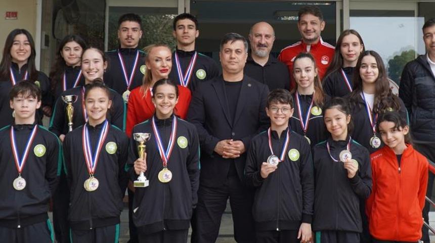 Manisalı cimnastikçilerden Fransa’da büyük başarı