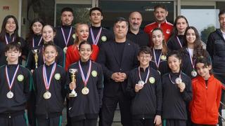 Manisalı cimnastikçilerden Fransa’da büyük başarı