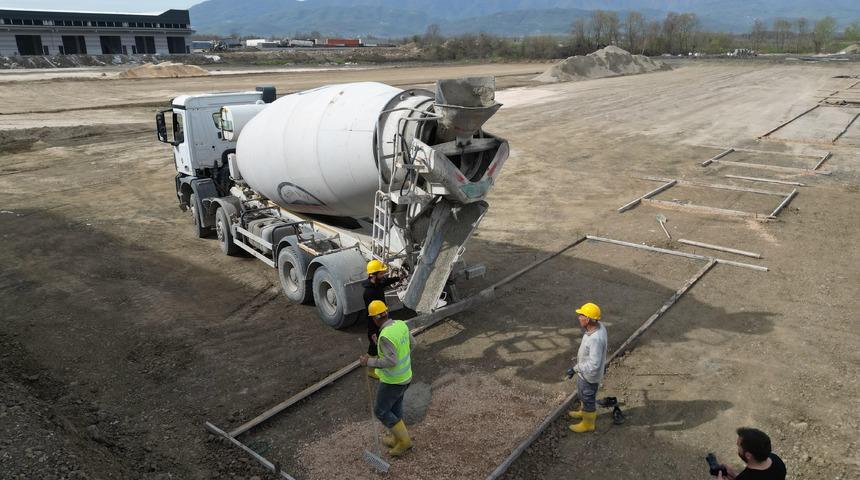 Temel atma hazırlıkları devam ediyor