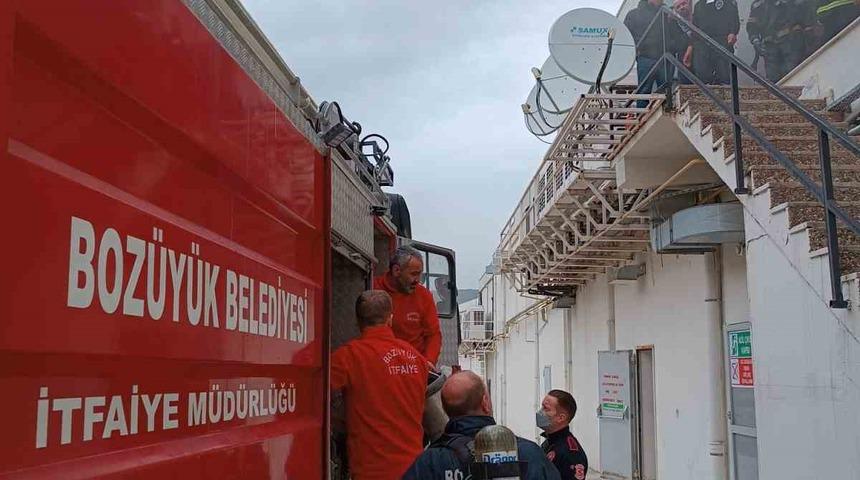 Bilecik’te AVM’de yangın paniği