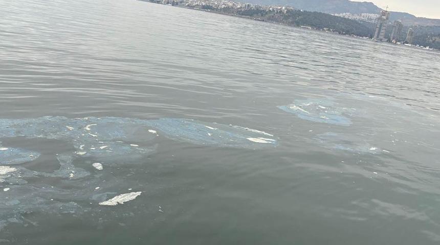 Bakanlık duyurdu! İzmir Körfezi'nde denizi kirleten firmaya 8,3 milyon lira ceza