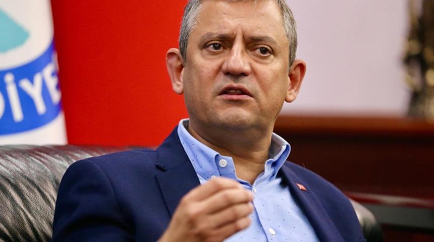 Özgür Özel'den çarpıcı sözler! "Yeni gizli tanıklar eklemeye çalışıyorlar"