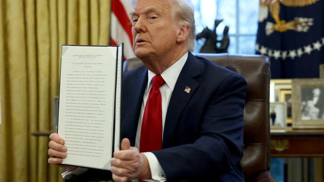 Trump imzaladı! "Amerika'nın kurtuluş gününün başlangıcı"