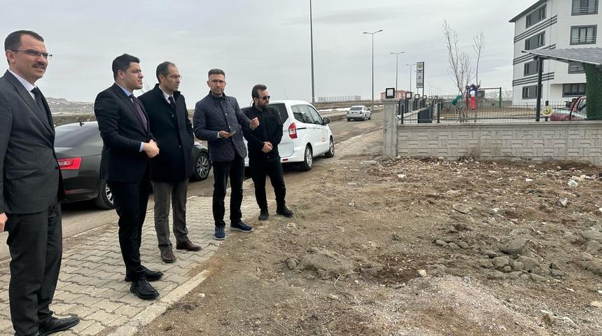 Pınarbaşı'na kazandırılan sağlık tesisi incelendi