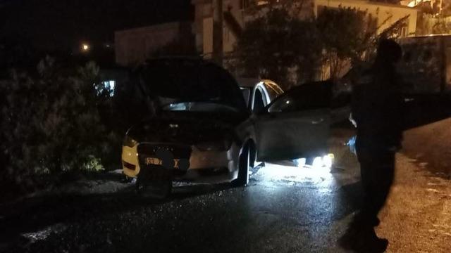 Mersin Bozyazı'da araç yakma girişimi
