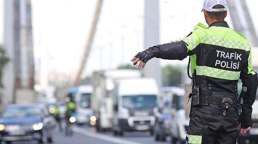 TEM ve Kuzey Marmara'da ağır taşıtların geçişine yasak