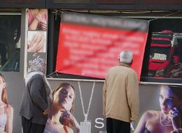 Gelen geçen baktı! Kuyumcuya afiş astı '120 milyon TL' iddiası