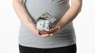 Güney kore bu skandalla çalkalanıyor... Neredeyse yarım asır önce satılmış olabilirler! Bebekleri 'valiz' gibi...