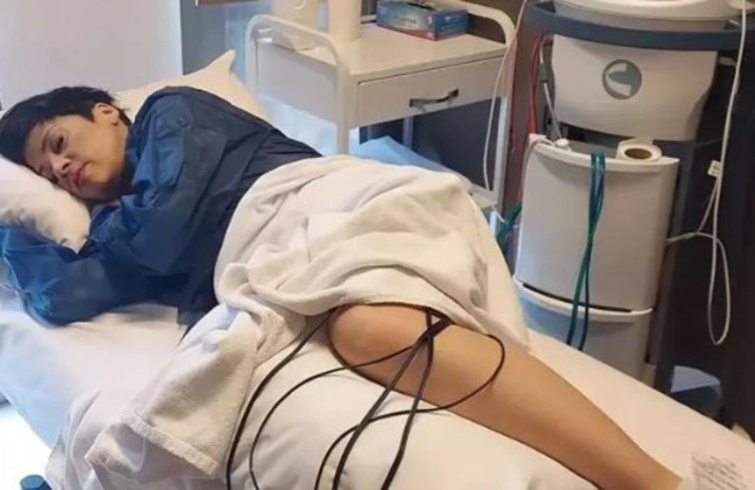 Aydilge apar topar hastaneye kaldırıldı!   Çökmüş durumdayım    3