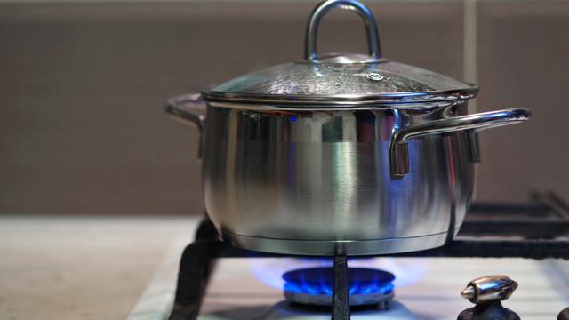 Tencere kapağındaki delik ne işe yarar? Tencere kapağındaki delik olmazsa ne olur?